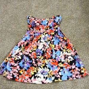 Strapless dress